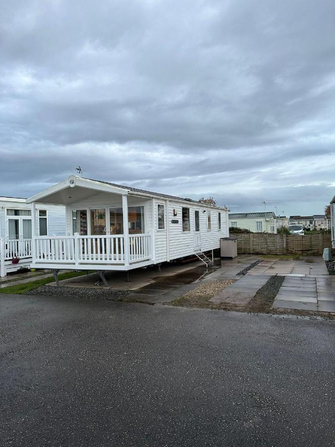 Willa Luxurious 6 Berth Swift Bordeaux On Lyons Robin Hood Rhyl Meliden Zewnętrze zdjęcie