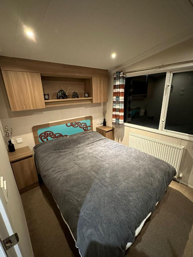 Willa Luxurious 6 Berth Swift Bordeaux On Lyons Robin Hood Rhyl Meliden Zewnętrze zdjęcie