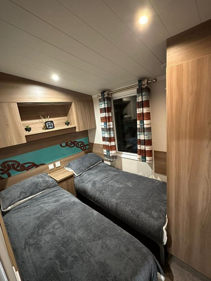 Willa Luxurious 6 Berth Swift Bordeaux On Lyons Robin Hood Rhyl Meliden Zewnętrze zdjęcie