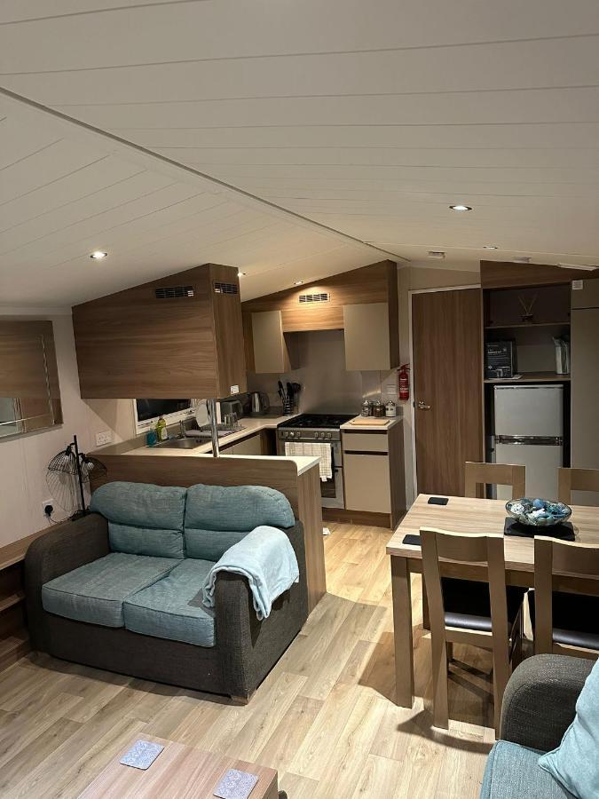 Willa Luxurious 6 Berth Swift Bordeaux On Lyons Robin Hood Rhyl Meliden Zewnętrze zdjęcie